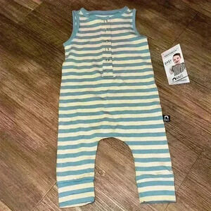 New Rags to Raches Striped Romper 3-6‎ months
